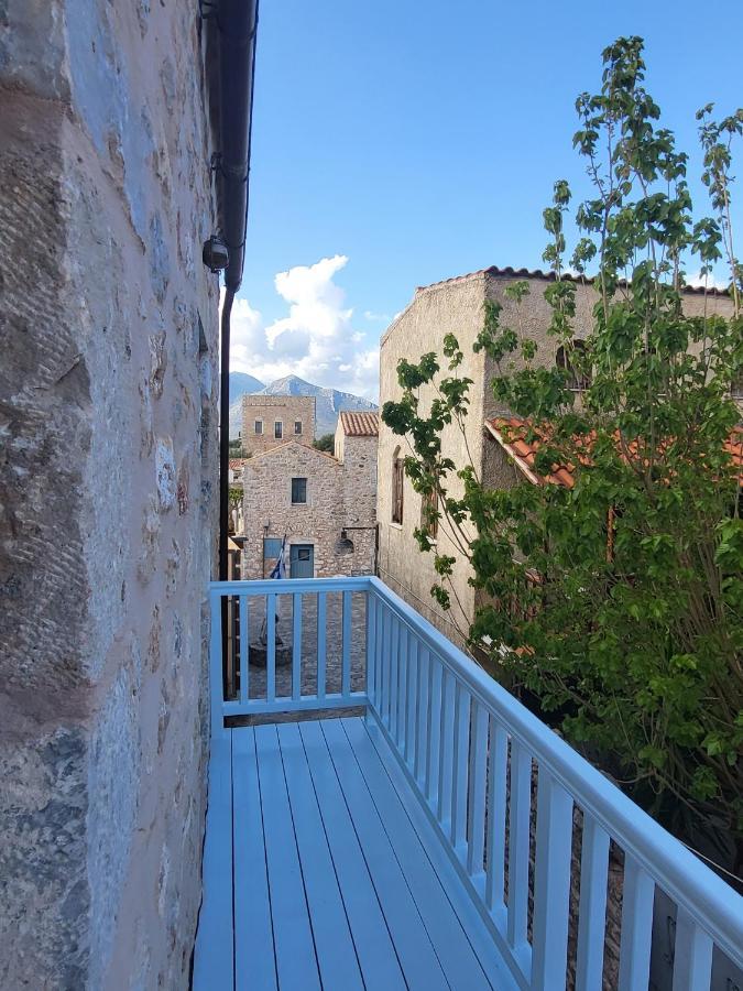 Balcony&Tower Apartment Areopoli Exterior photo