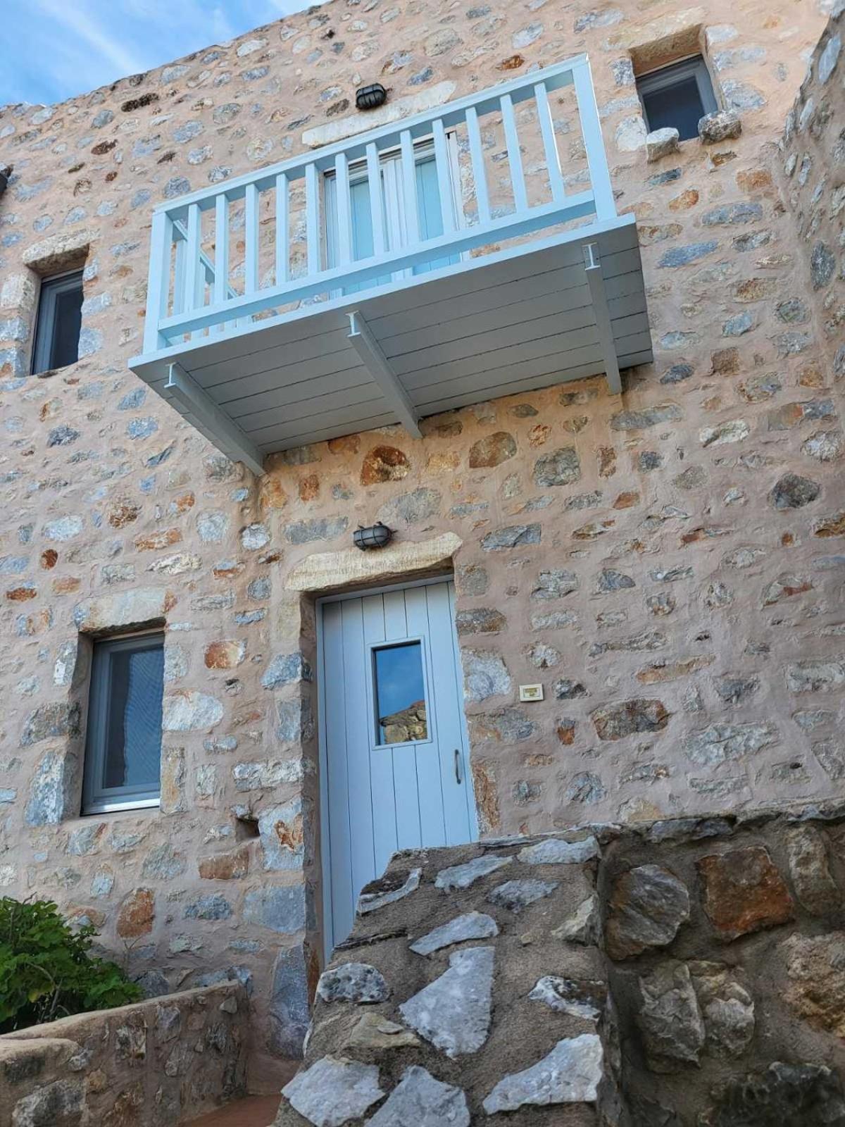 Balcony&Tower Apartment Areopoli Exterior photo